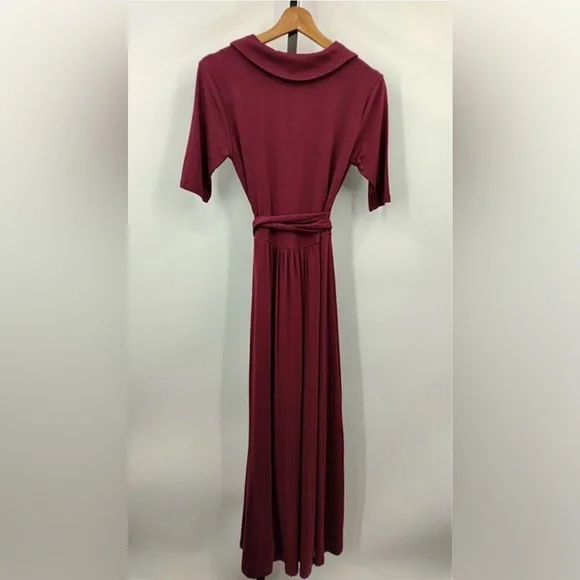 Quince Tencel Jersey Midi Wrap Dress Wine Small NWT - Picture 5 of 7